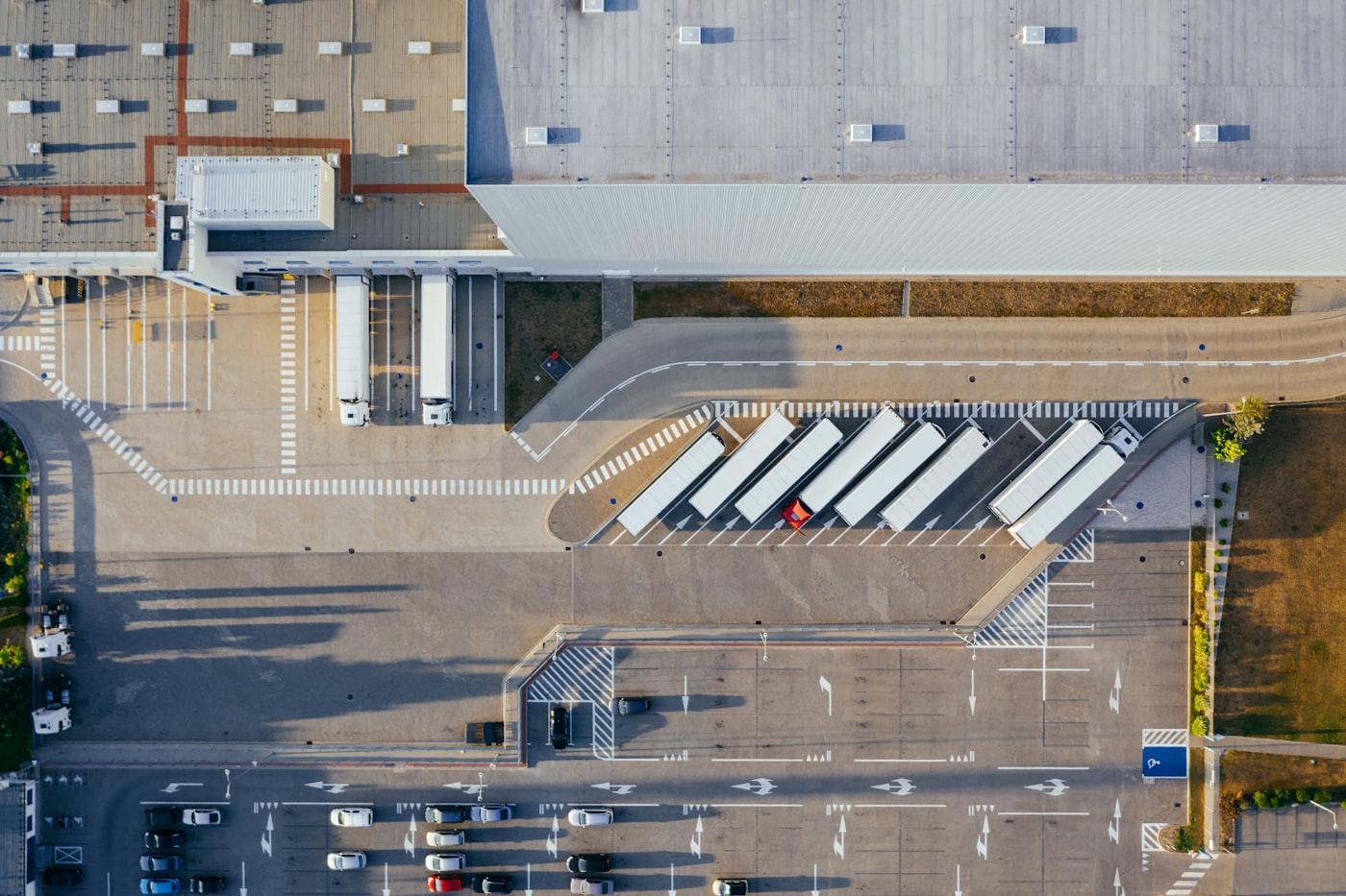 Ocean freight containers